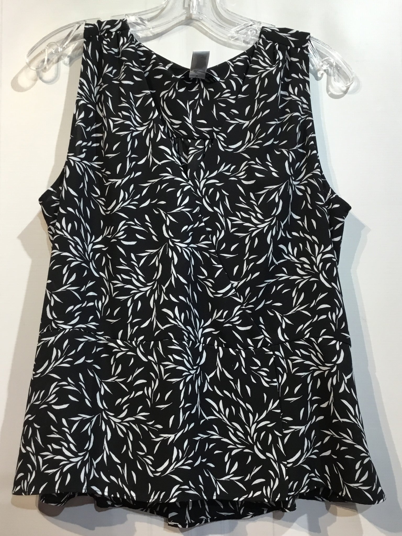 White House Black Market Size Medium Black Tops