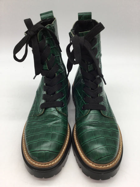 Chelsea & Violet Size 8.5 Green Shoes