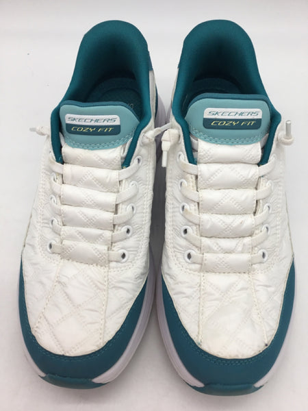 Sketchers Size 8 White Shoes