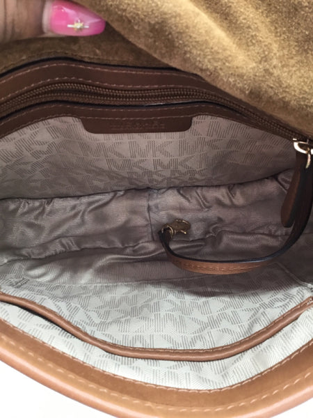 MICHAEL Michael Kors Size Medium Brown Purses/Wallets