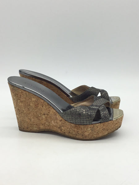 LUXURY Jimmy Choo Size 7.5 Silver Shoes