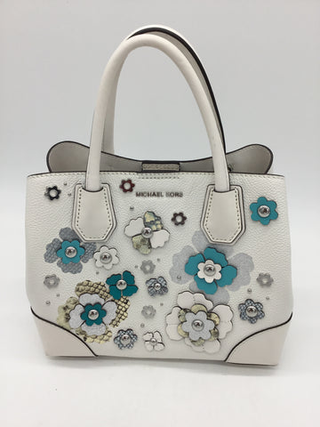 Michael Kors Size Small White Purses/Wallets