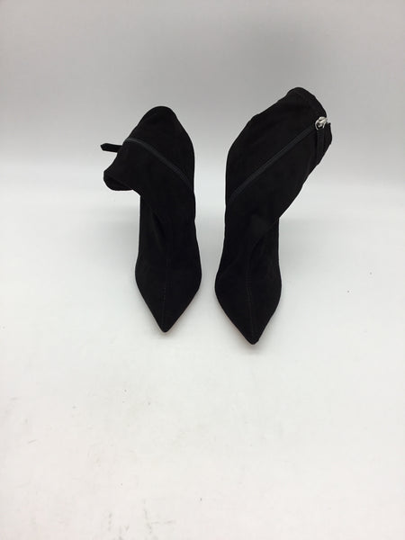 LUXURY SCHUTZ Size 7.5 Black Shoes
