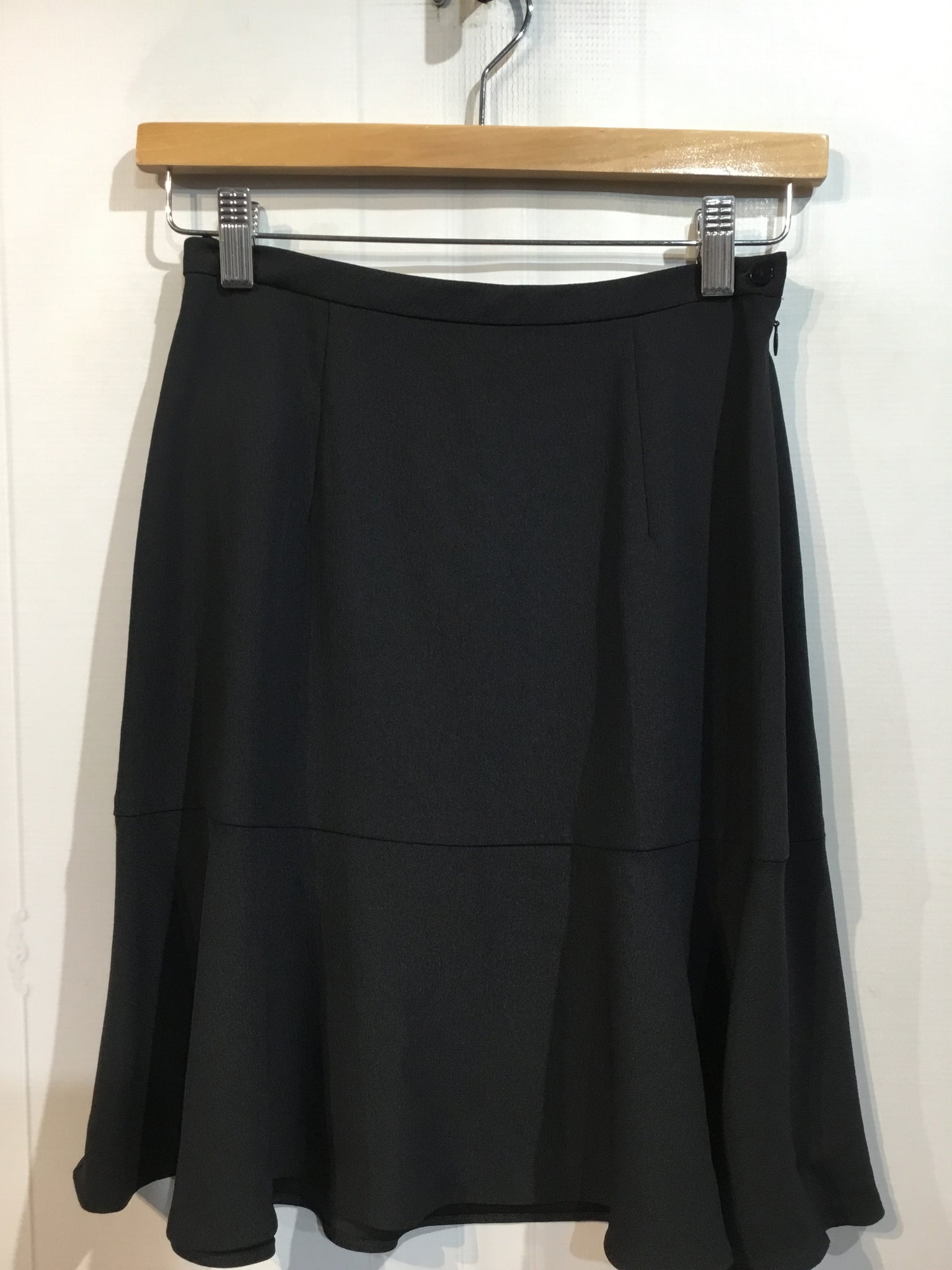carven Size XS/0-2 Black Skirts