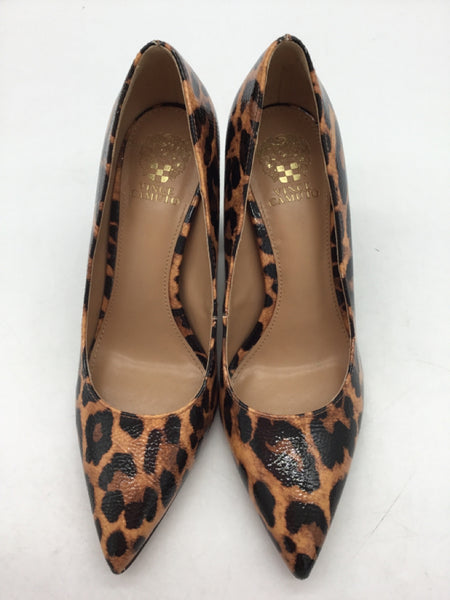 VINCE CAMUTO Size 8 Brown Shoes