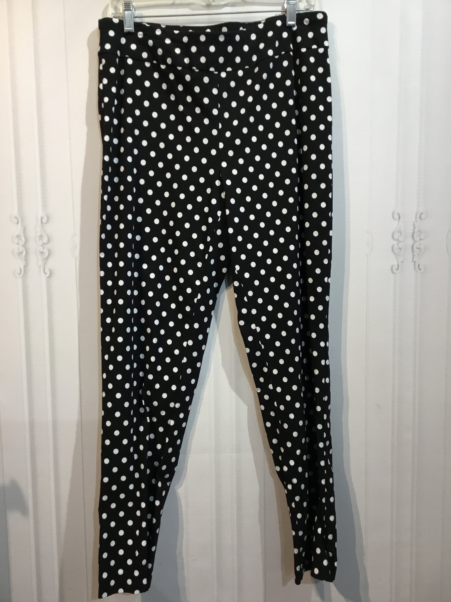 Melissa Paige Size Large Black Bottoms