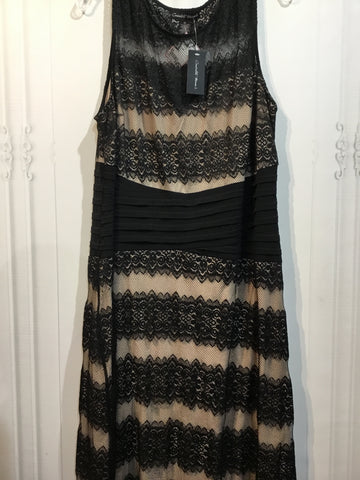 NWT - Charlotte Women's Size 2X Black DRESS/1 PIECE