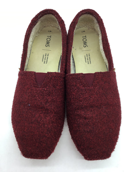 Toms Size 7 Red Shoes