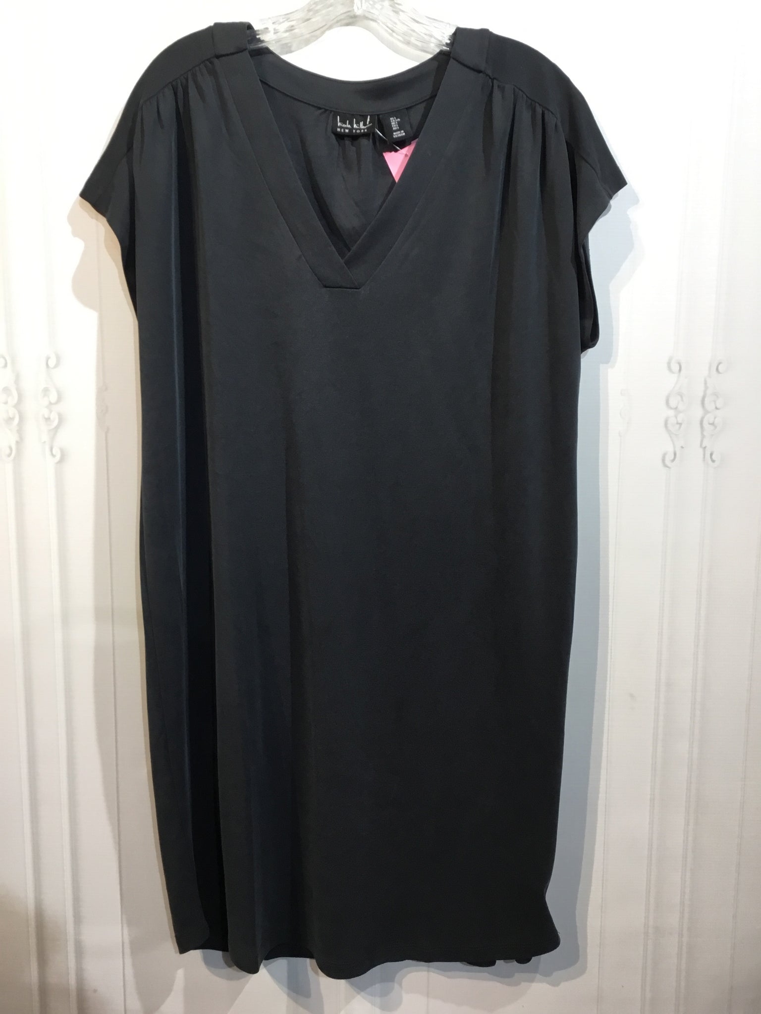 Nicole Miller Size Large Black DRESS/1 PIECE