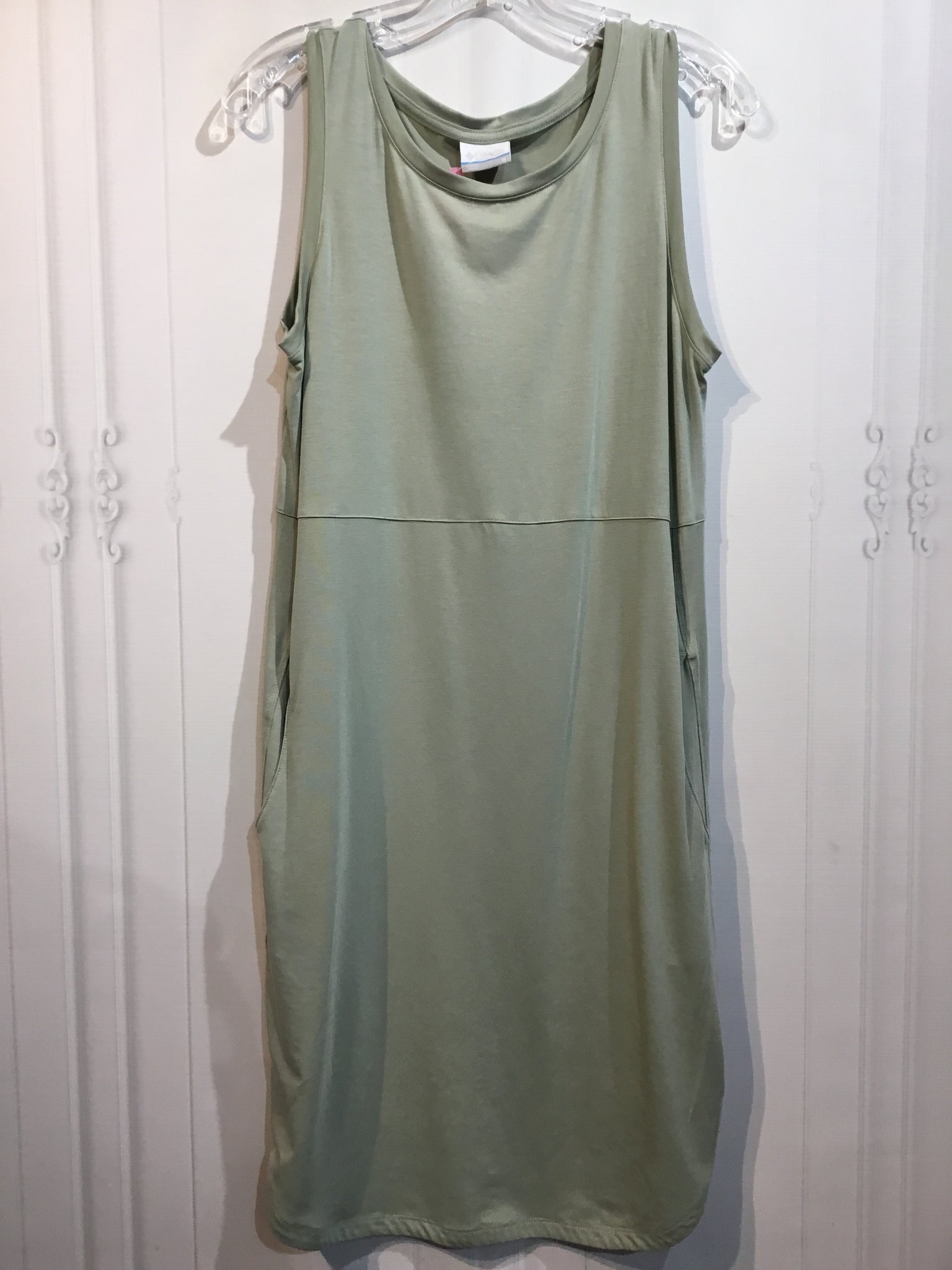 Columbia Size Medium Green DRESS/1 PIECE