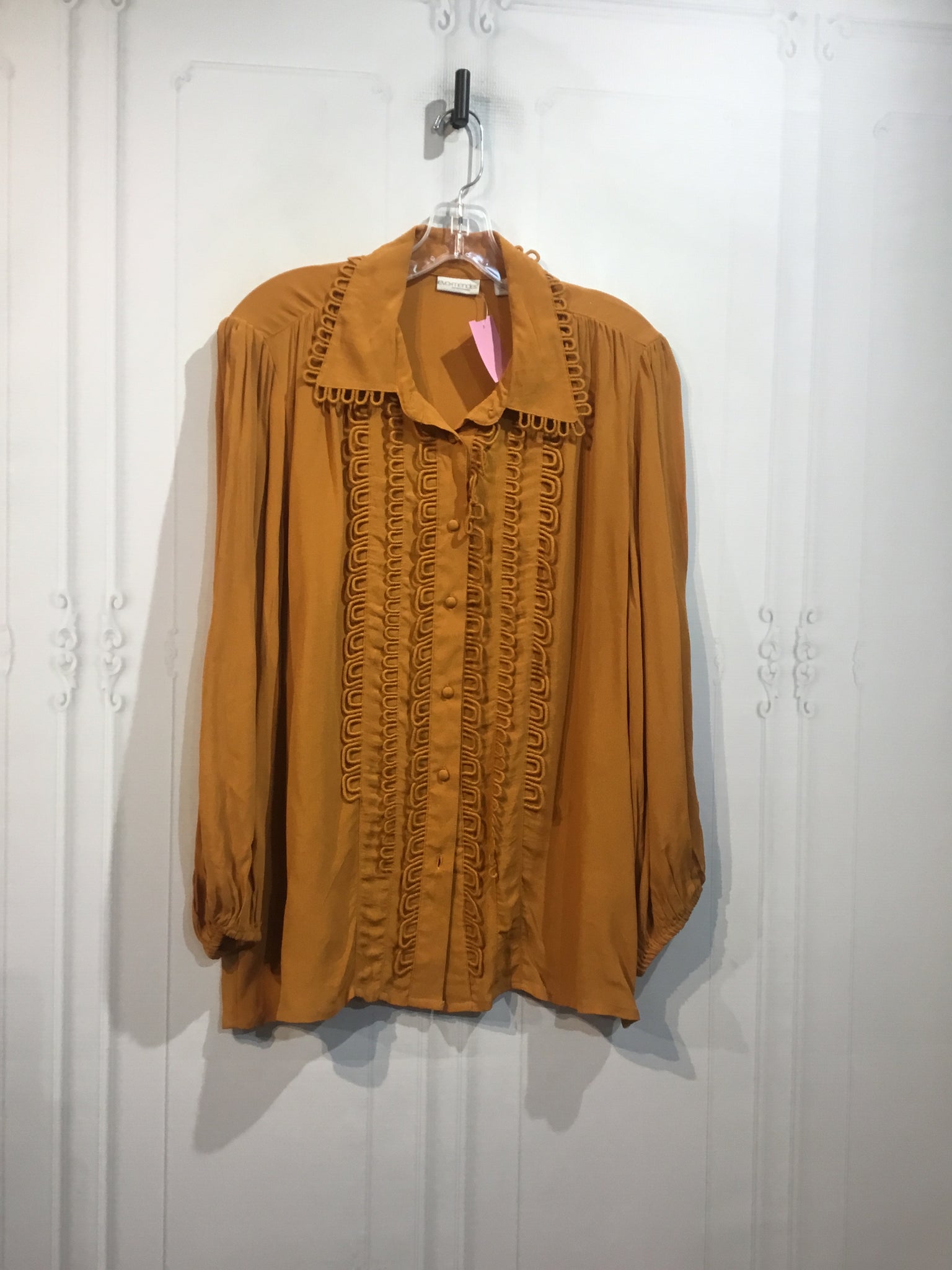 Eva Mendes Size L Yellow Tops