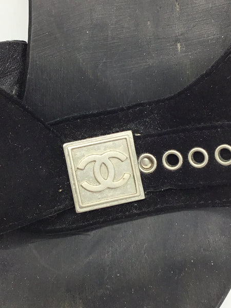 CHANEL Size 6.5 Black Shoes