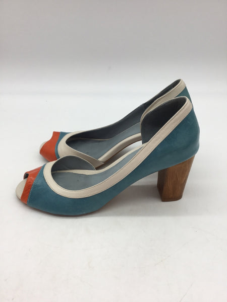 Diana Warner Size 8.5 Blue Shoes