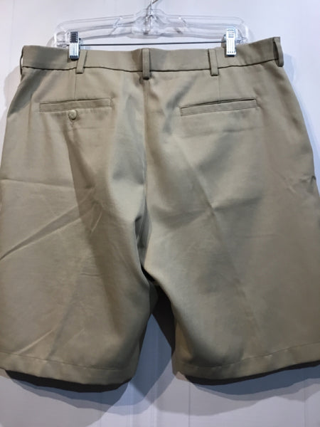 Ben Hogan Size Medium Beige Men's