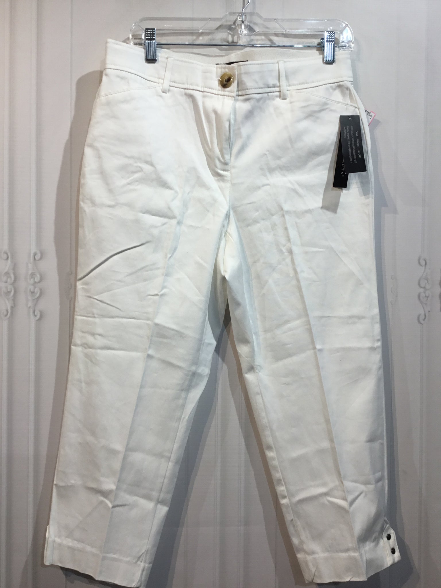 Counterparts Size M/10 White Bottoms