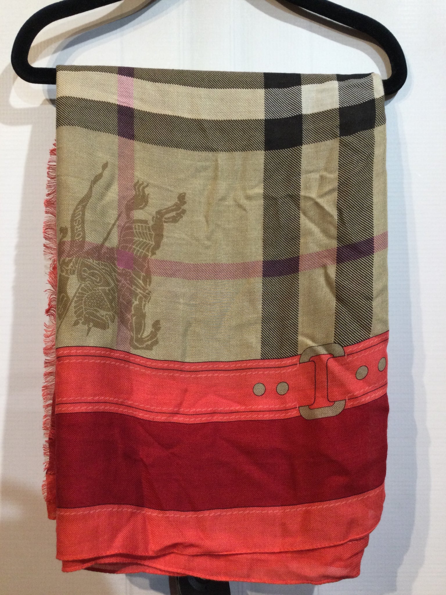 LUXURY Burberry Beige Winter Accessories