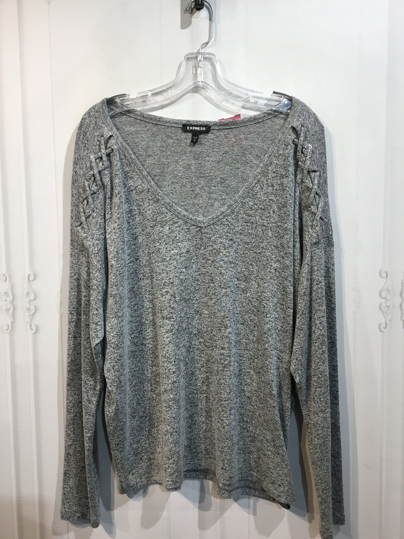 Express Size Medium Grey Tops