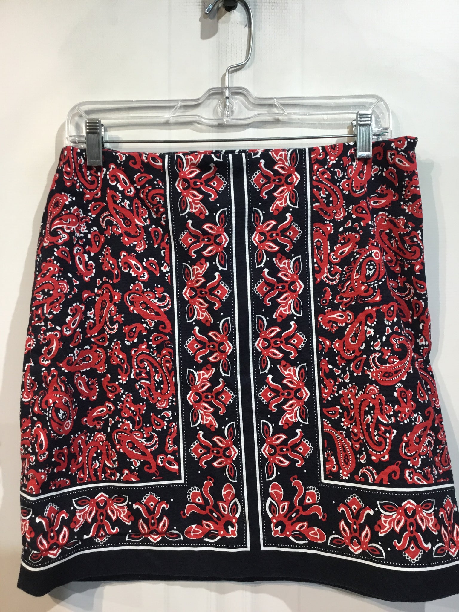 Talbots Size MP Black Bottoms
