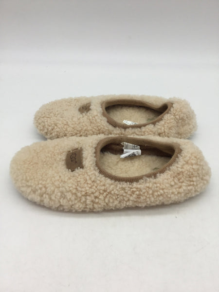 UGG Size 8 White Shoes