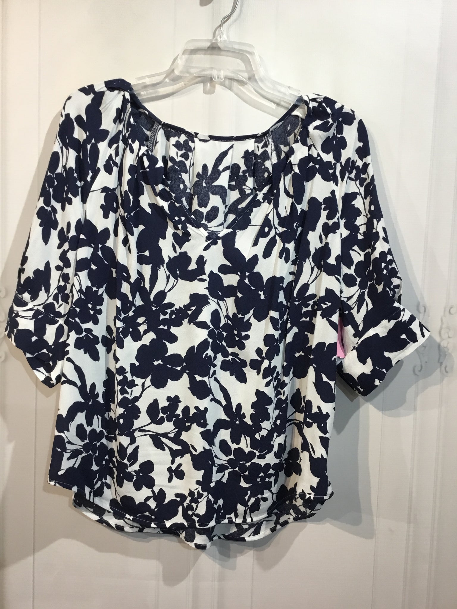Size Medium Blue Tops