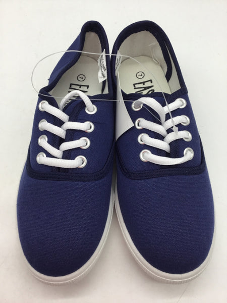 NWT Easy Money Size 7 Blue Shoes