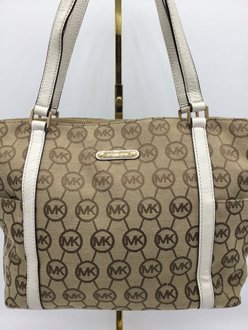 Michael Kors Size Medium Brown Purses/Wallets