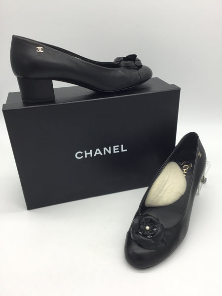 CHANEL Size 8.5 Black Chanel