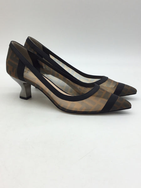 FENDI Size 8.5 Black Shoes