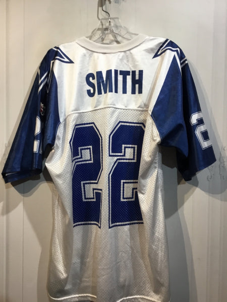 Wilson Size Medium White Tops
