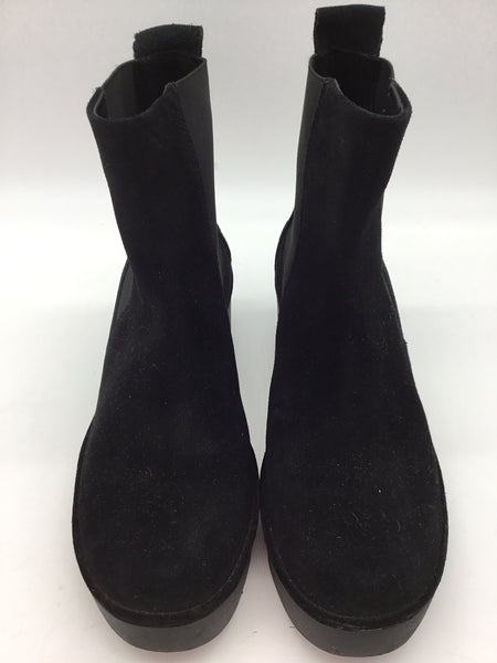 Fly London Size 10.5 Black Shoes