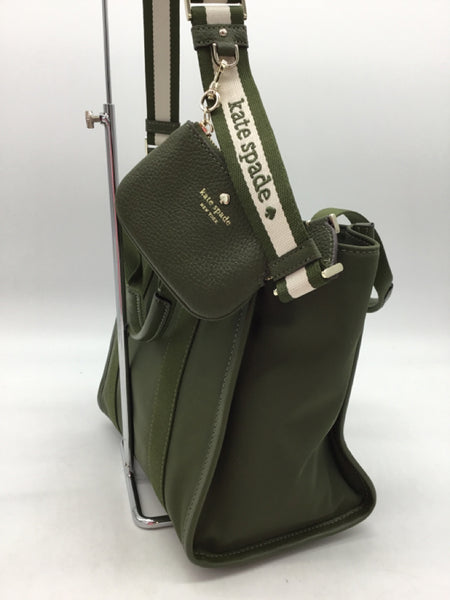 kate spade Size Medium Green Purses/Wallets