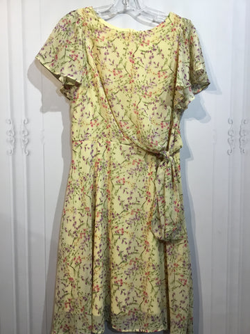 Nicole Miller Size S/6 Yellow DRESS/1 PIECE
