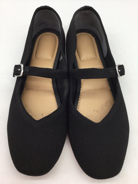 Me Too Size 7.5 Black Shoes