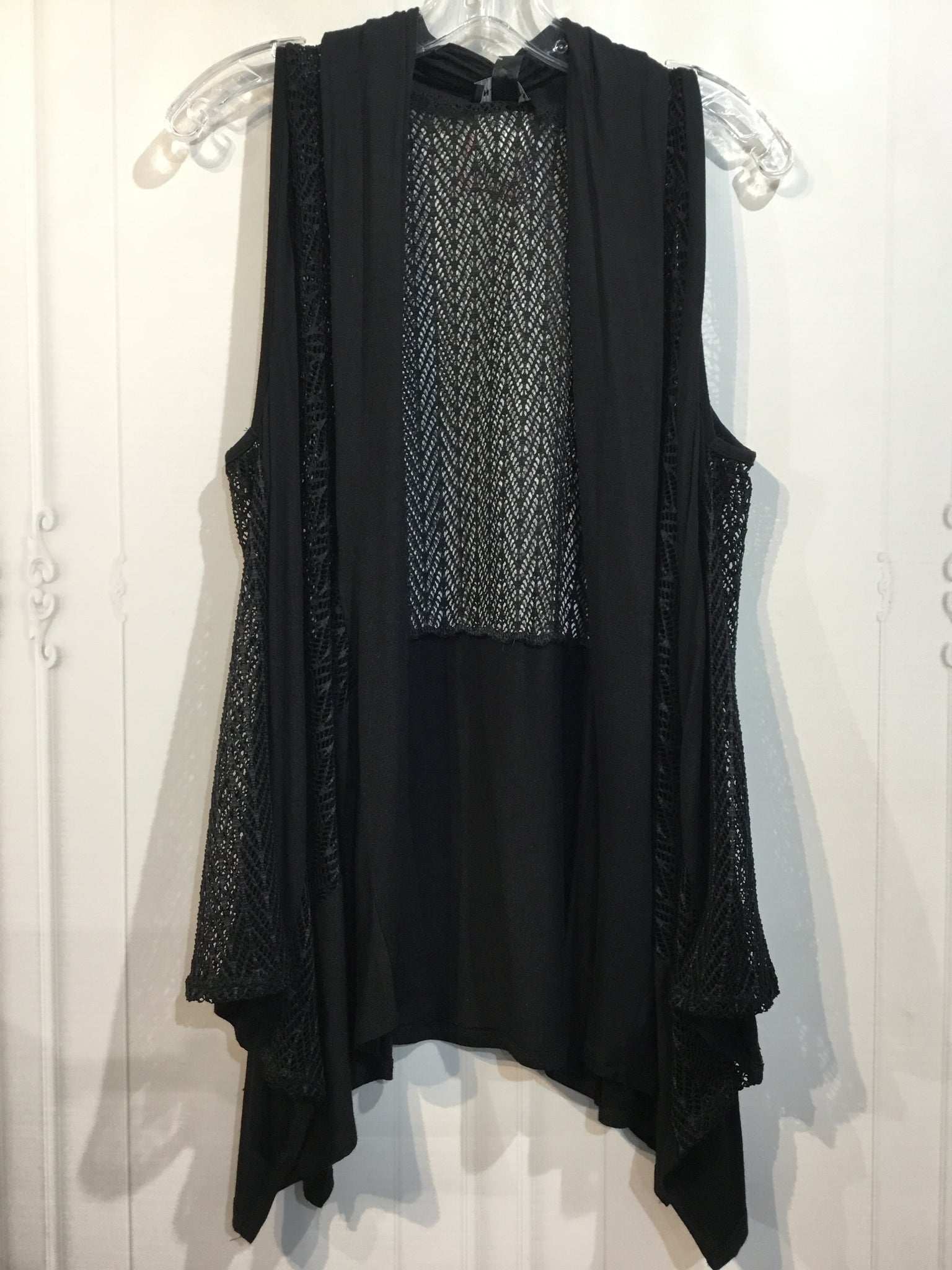 I.N. Studio Size Large Black Tops
