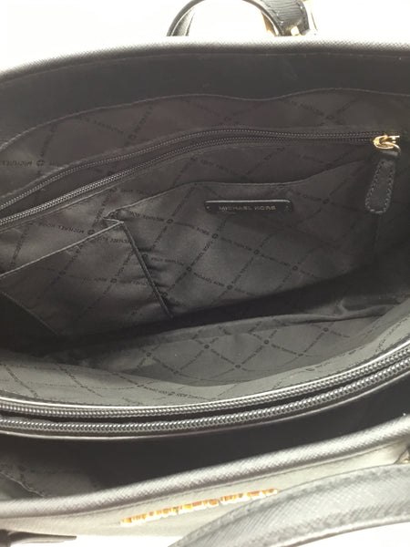 Michael Kors Size Large Black Purses/Wallets