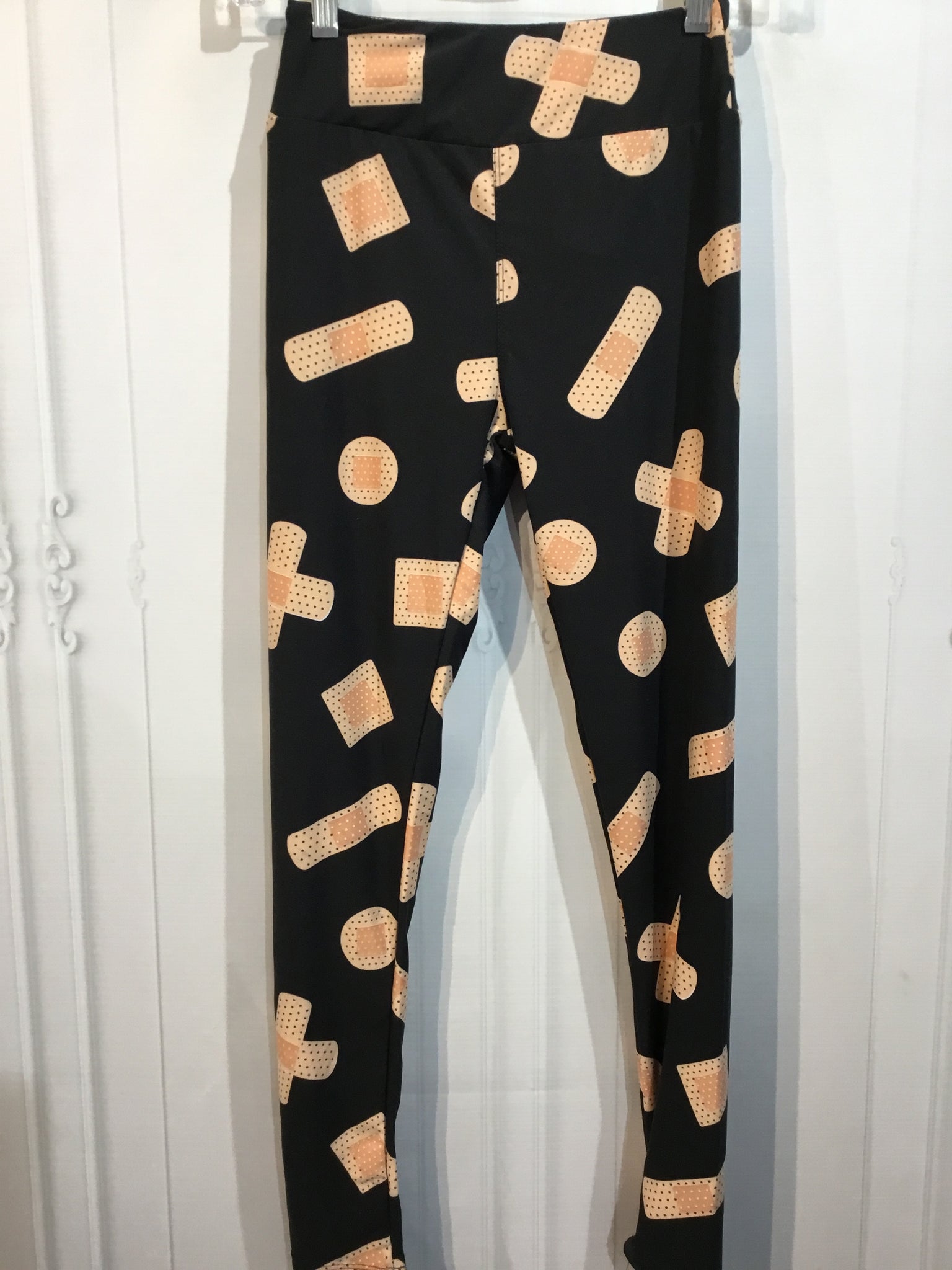 LulaRoe Size Medium Black Bottoms