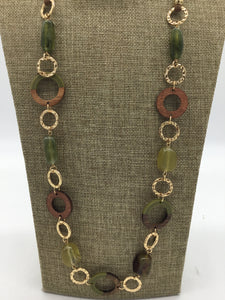 1945 Brown Jewelry