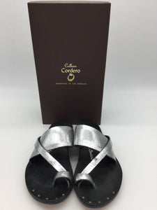 Calleen Cordero Size 9 Silver Shoes
