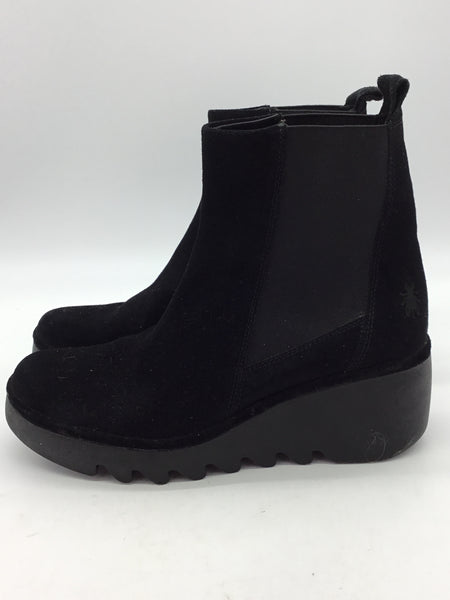Fly London Size 10.5 Black Shoes