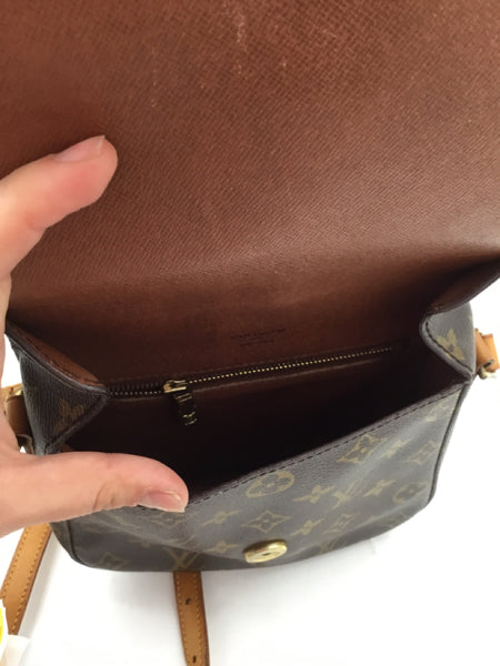 LUXURY Louis Vuitton Size Small Brown Purses/Wallets