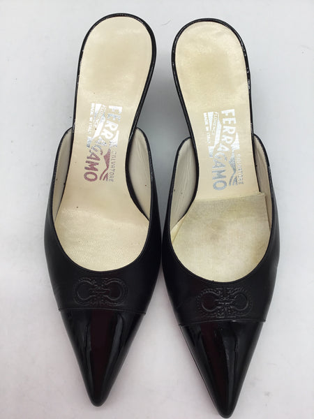 Salvatore Ferragamo Size 5 Black Shoes