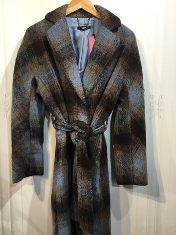 Elie Tahari Size Small Grey Outerwear