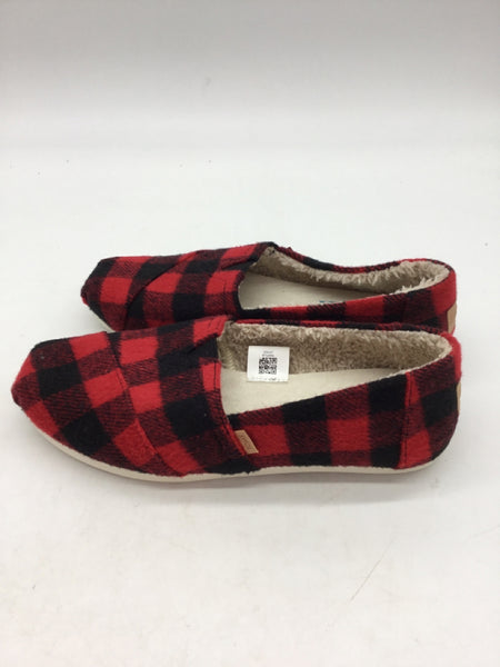 Toms Size 7 Red Shoes
