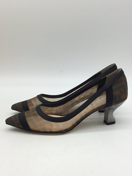FENDI Size 8.5 Black Shoes