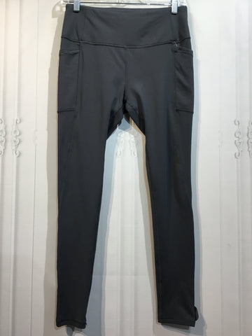 DSG Size Medium Grey Athletic Wear