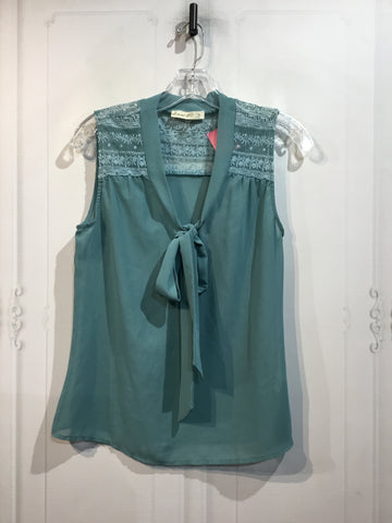 Commeto Size S Green Tops