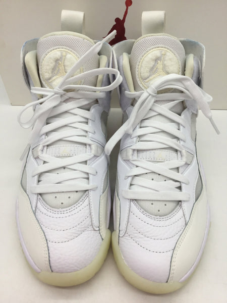 Jordan Size 9 White Shoes