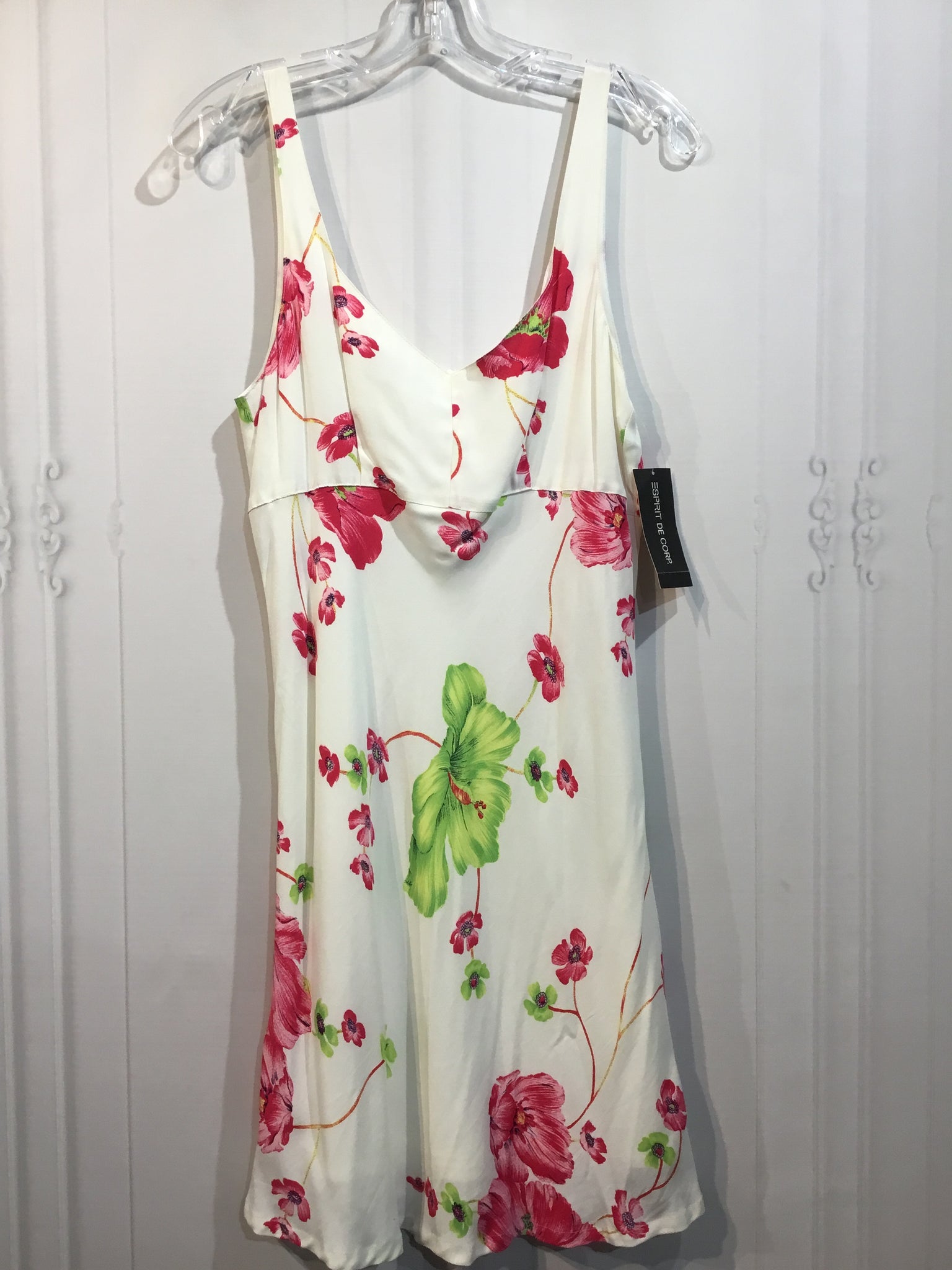 Espirit de Corp Size Medium White DRESS/1 PIECE