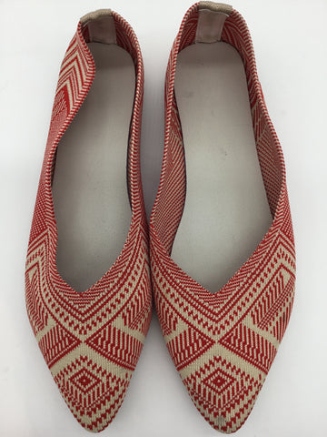 No Label Size 8.5/9 Red & Cream Flats