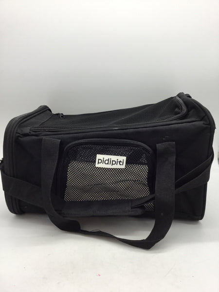 Pidipiti Size Large Black Purses/Wallets